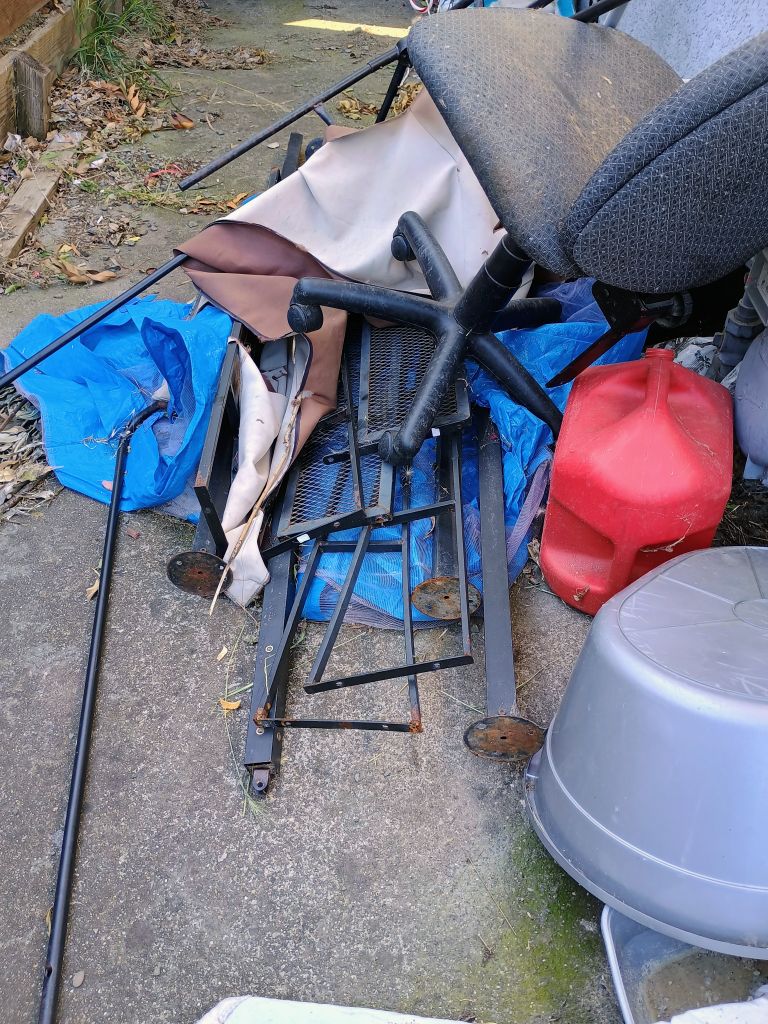 Free Scrap metal from a gazebo like structure