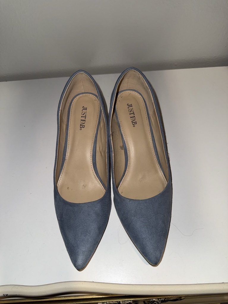 Free Heels 8.5