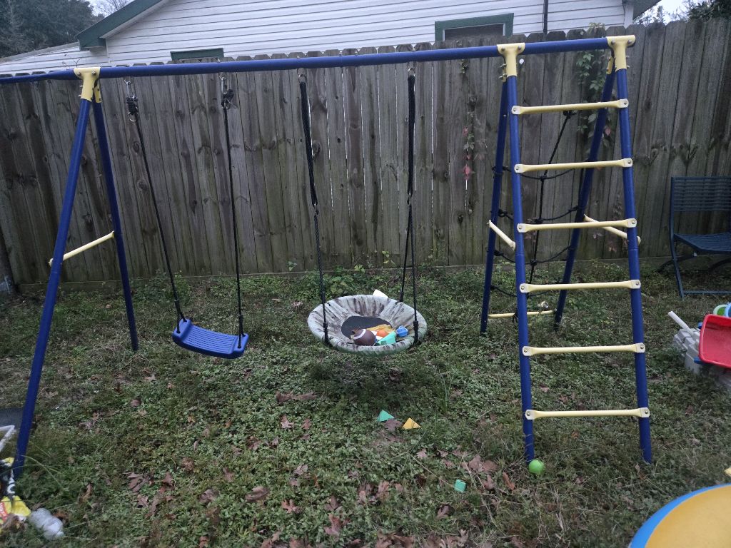 Free Outdoor Kids Stuff used 77318