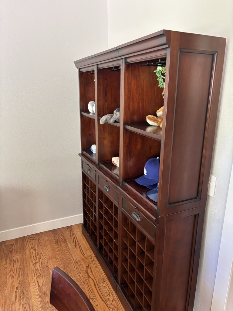 Free Wine Cabinet (Rack)