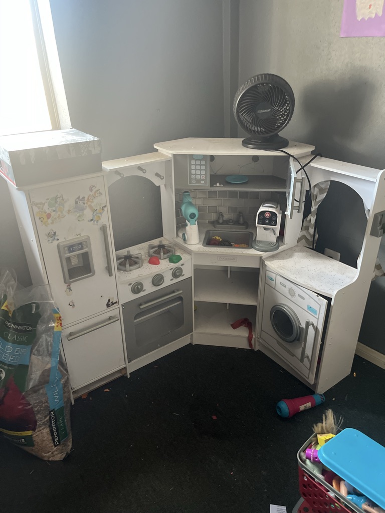 Free Kids kitchen