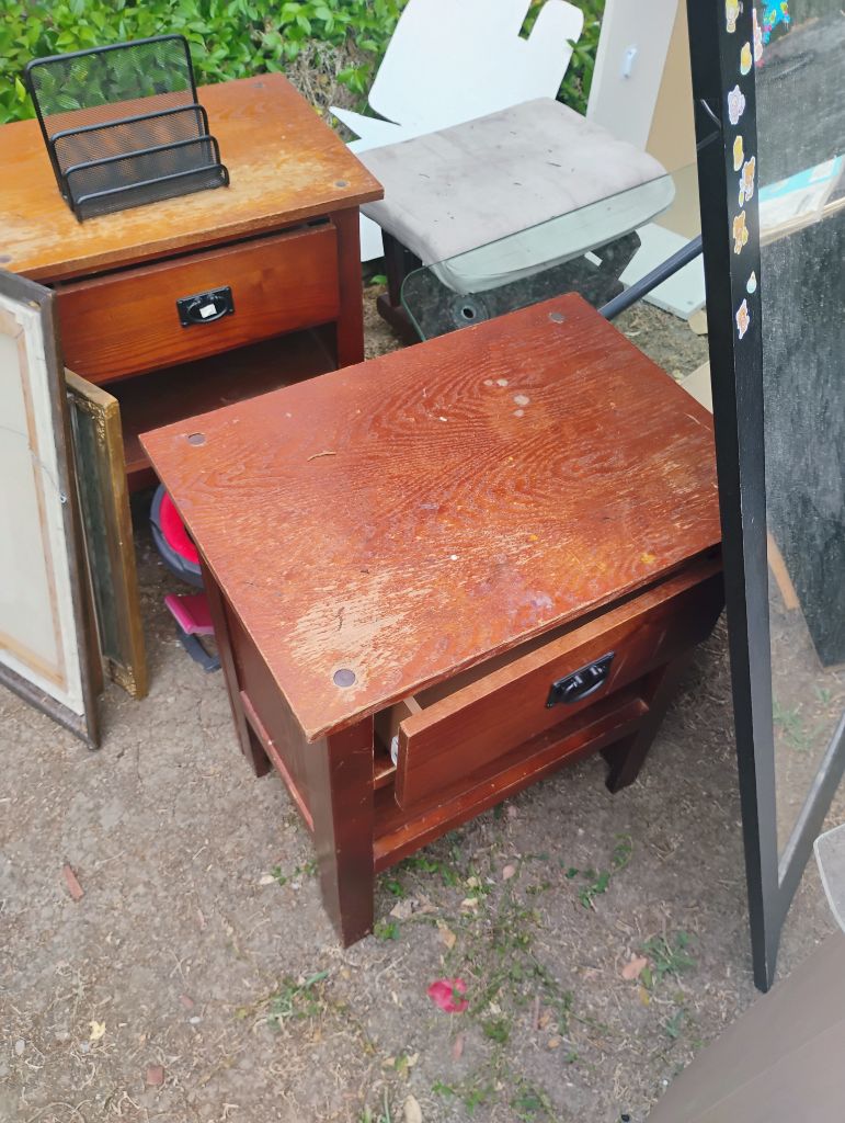 Free Ebony Nightstands (Available till 7/31)