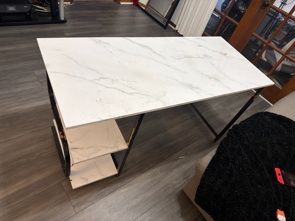 Free White marble desk