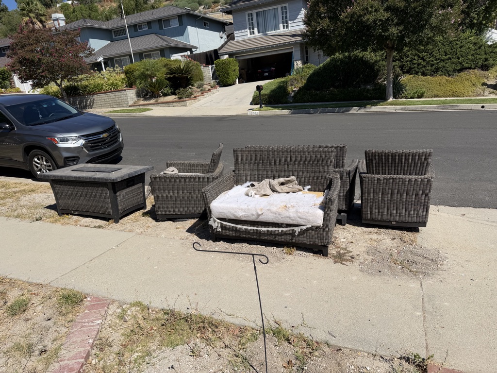 Free Patio furniture