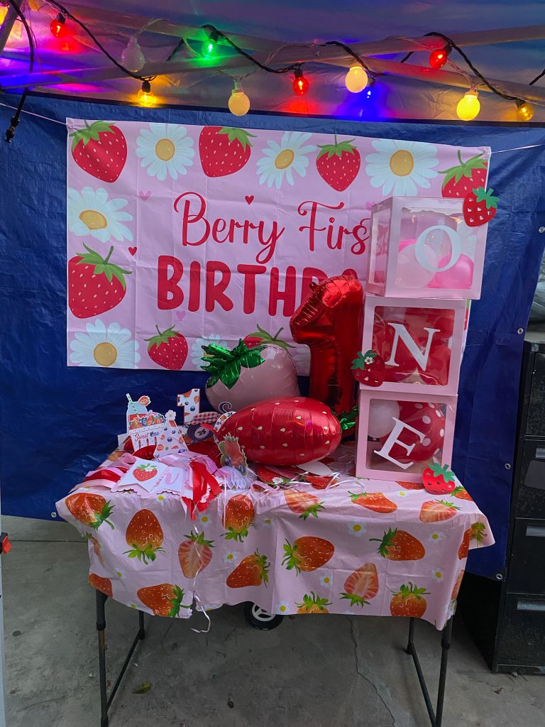 FREE BERRY 1ST BIRTHDAY