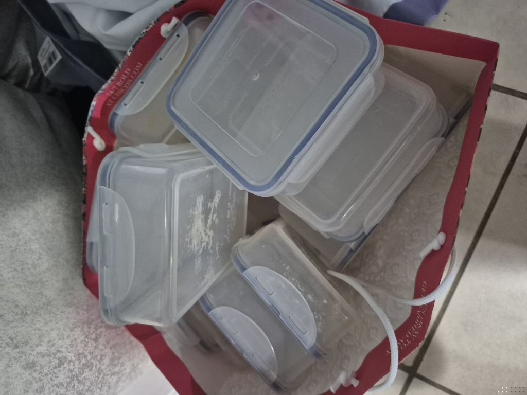 Free Tupper wear.cutains, dishware pillows plankets FCFS