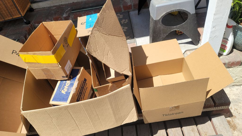 Free Boxes!! FREEEEE