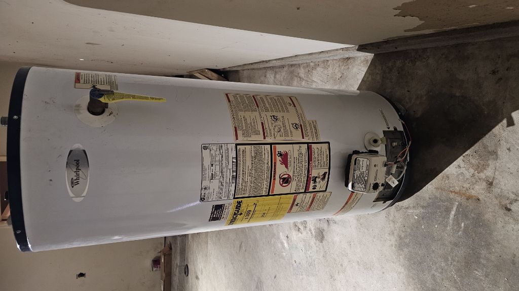 Free Whirlpool 40 gallon HWH