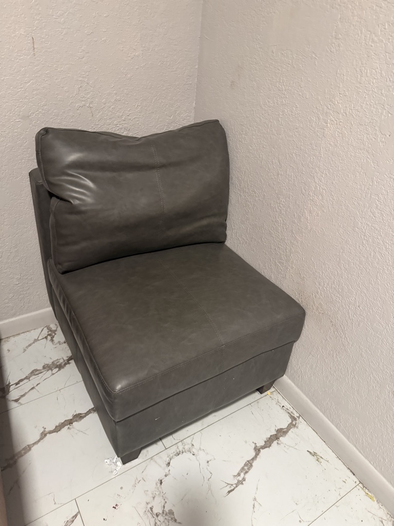 Free Sofa