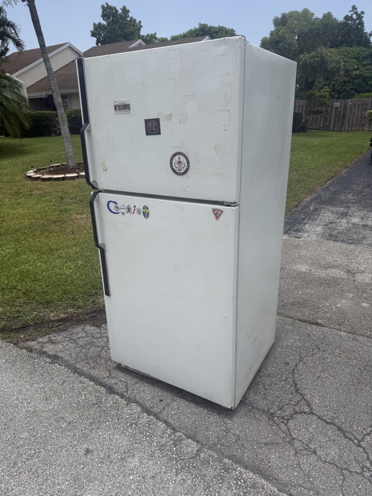 Free refrigerator