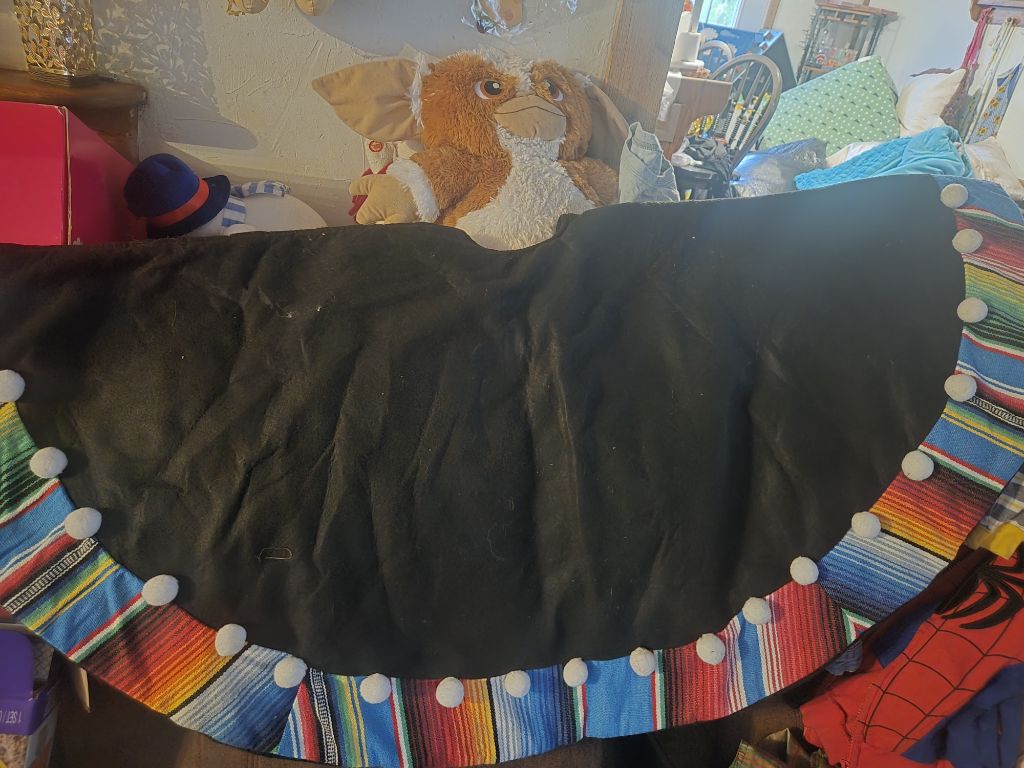 Free Tree 🎄 Skirt New 77318