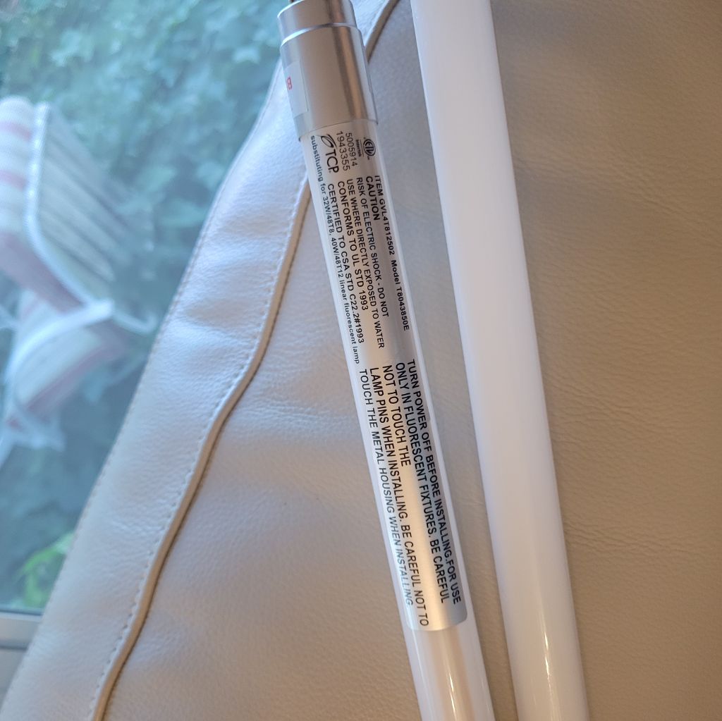 Free 2 LED  replacement for flourescent tube bulbs 48"