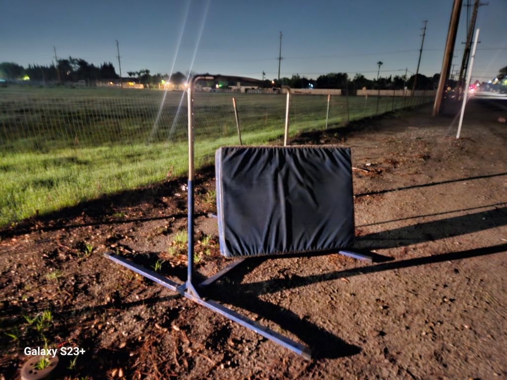 Free Gymnastics Bar and landing pad