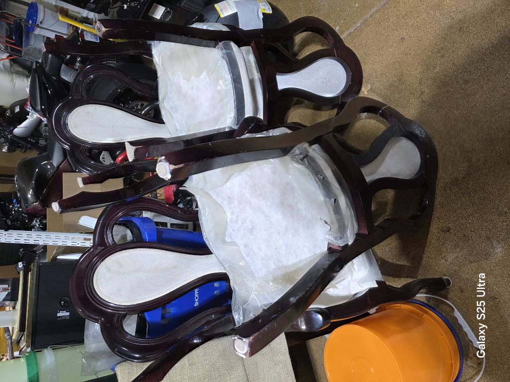 Free Dinning Room Chairs