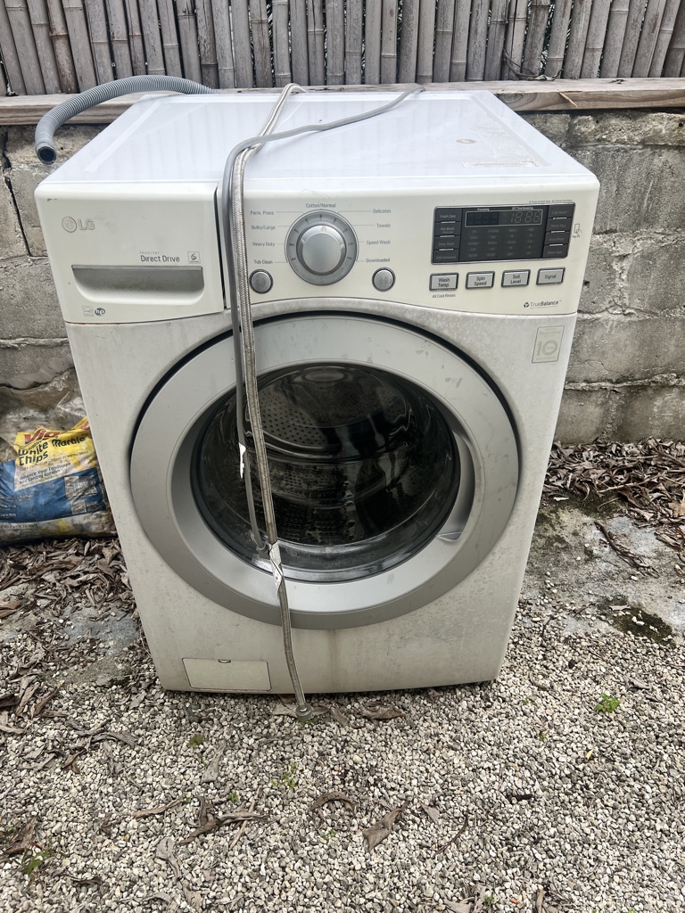 Free LG washer for parts or scrap