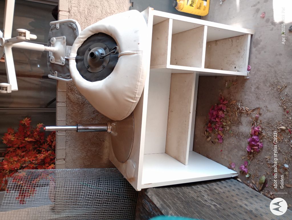 Free Desk and chairs