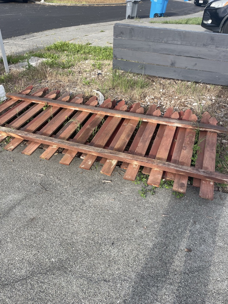 Free wooden picket fence