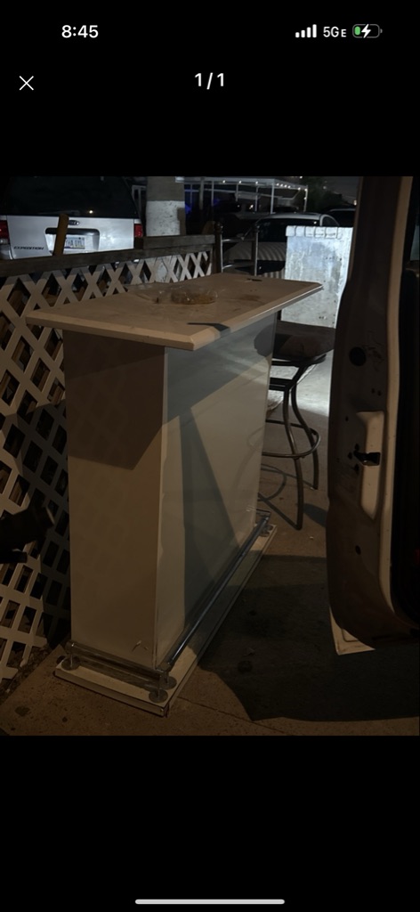 Free Bar table