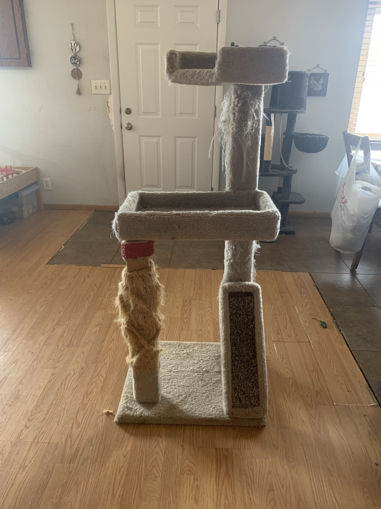 Free Cat tree