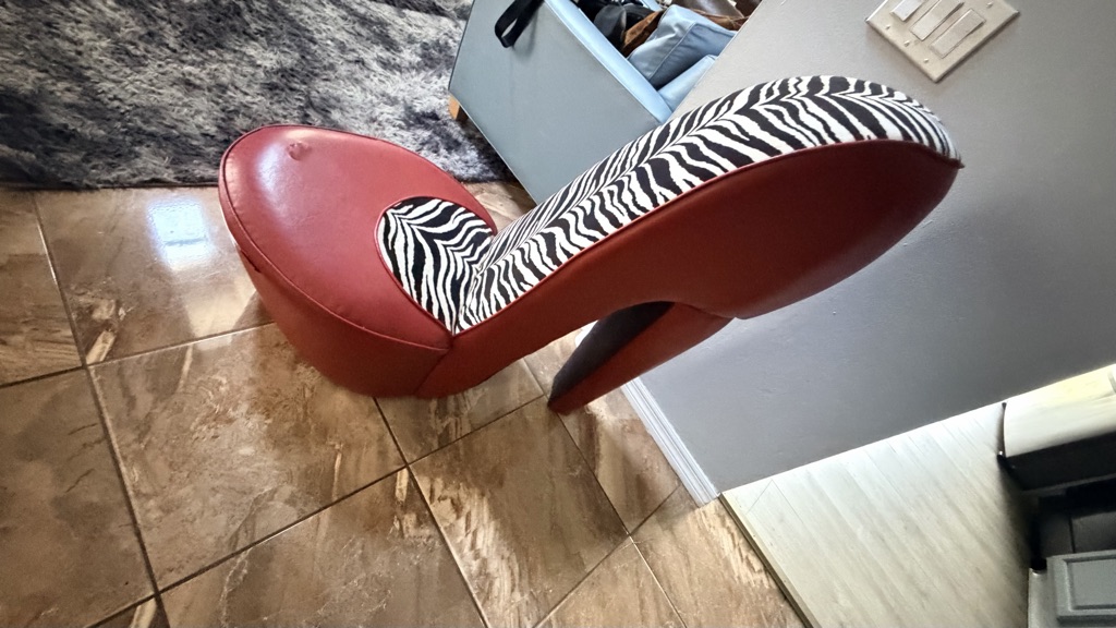 Free Stiletto chair