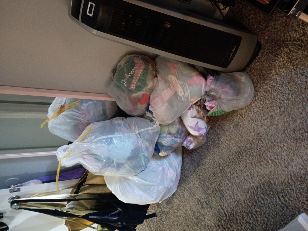 Free Clothes & Shoes for FREE (Pickup only)