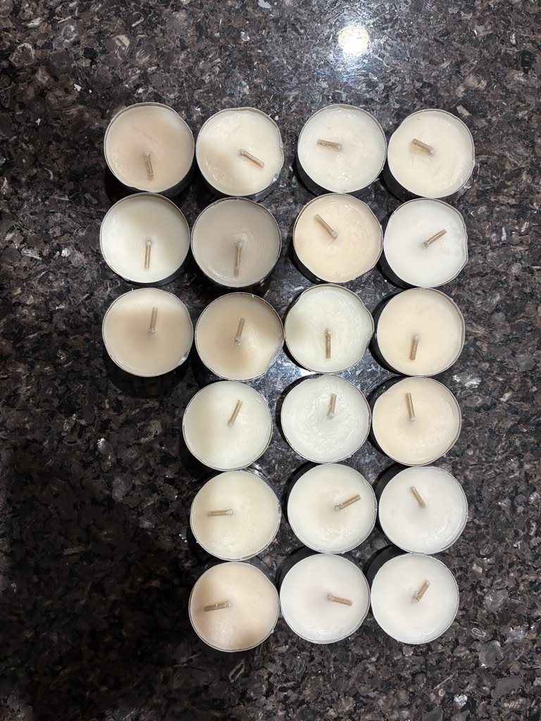 Free 18 tea light Candles