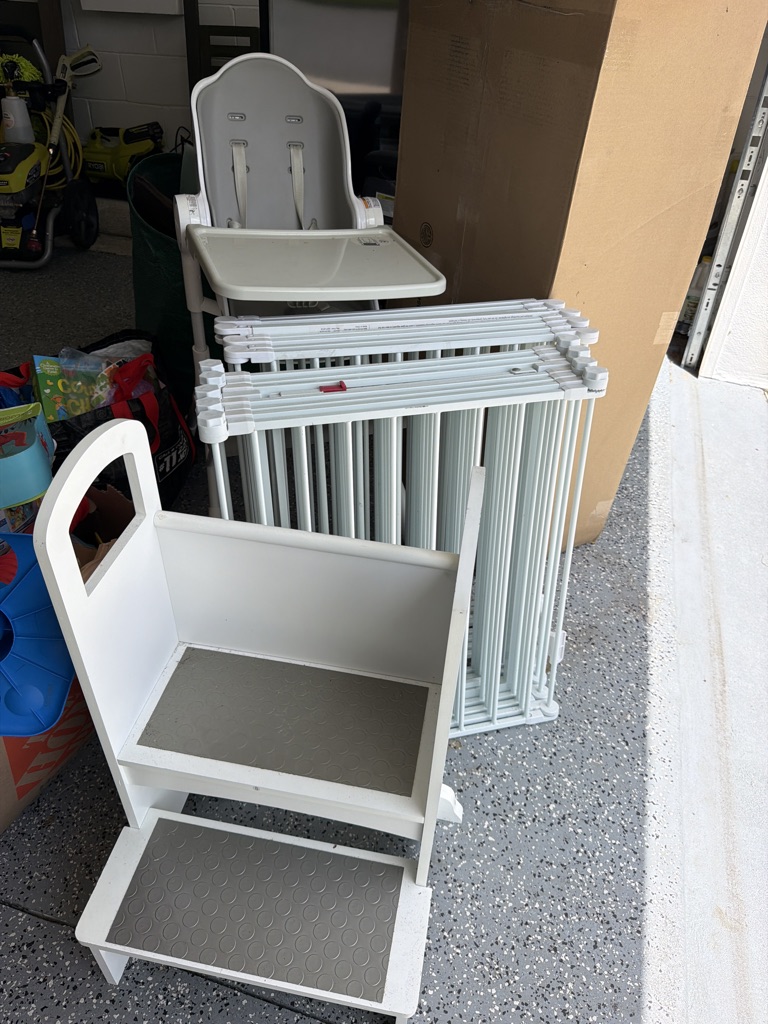Free Many items to donate
