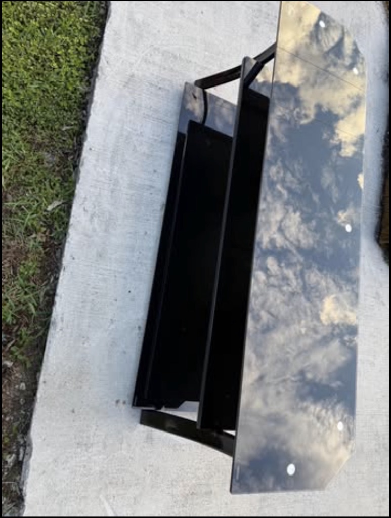 Free TV stand