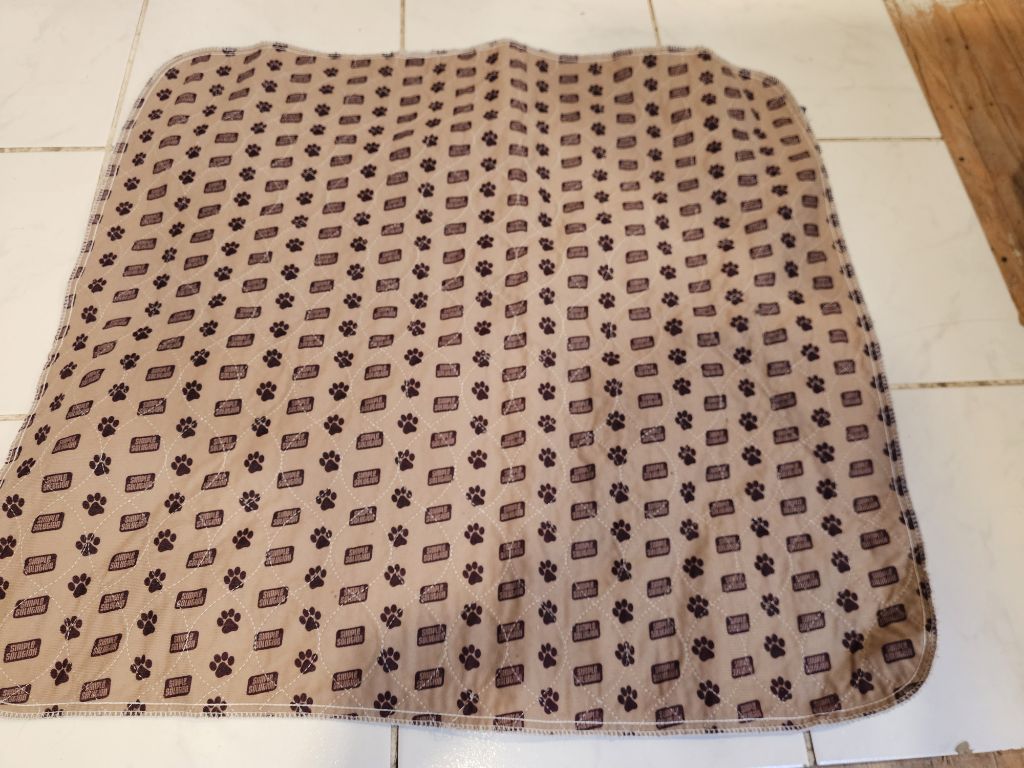 Free Washable crate pad and belly bands