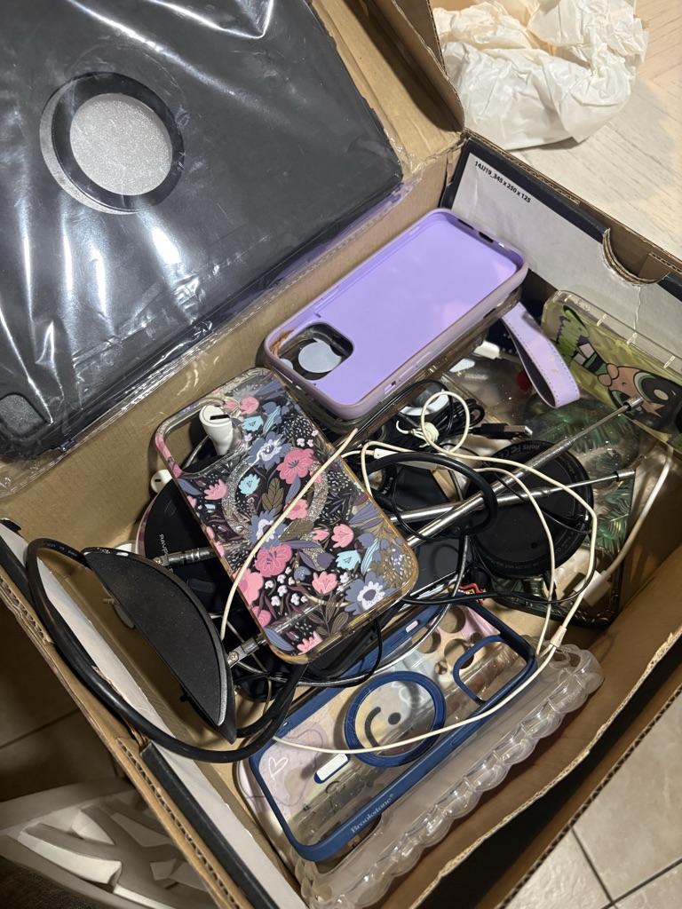 Free iPhone-iPad accessories