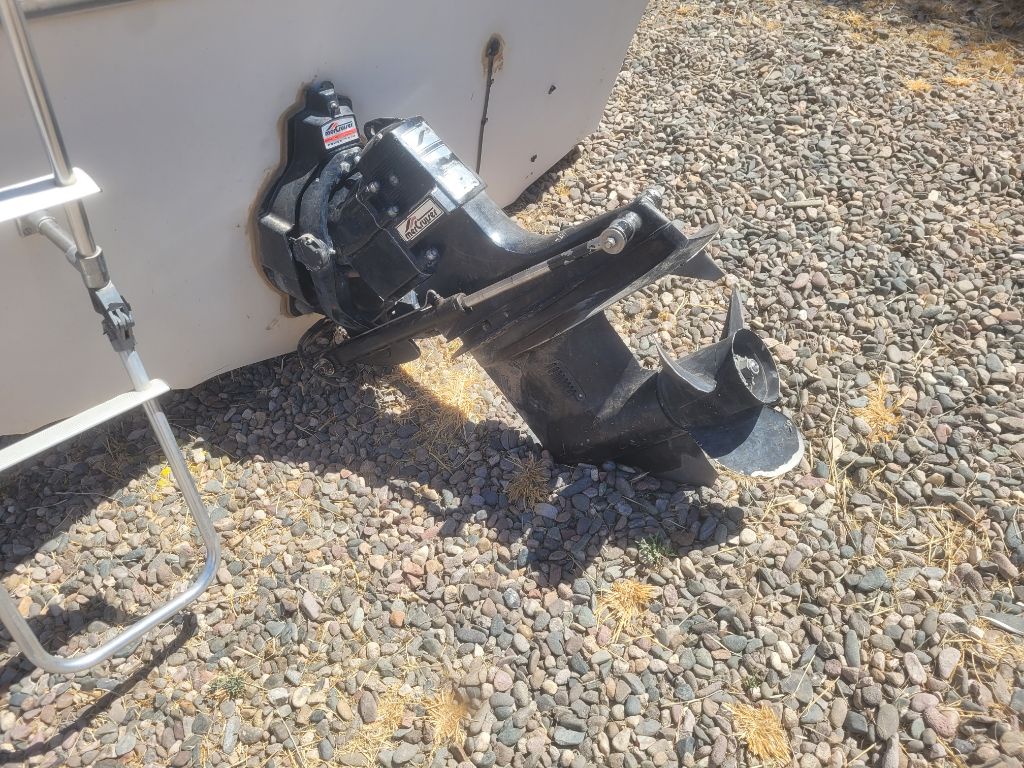 Free Boat with NO trailer