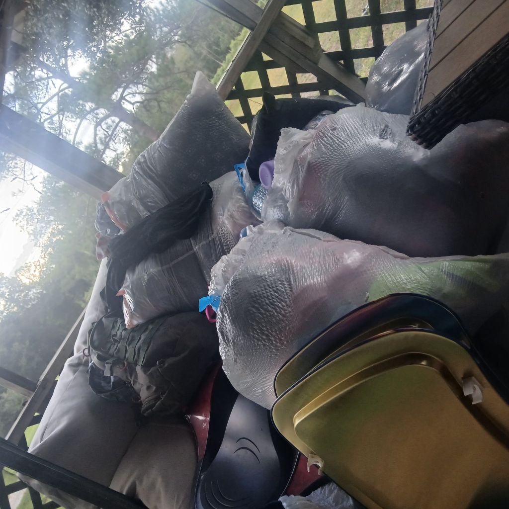 Free Left over yardsale stuff