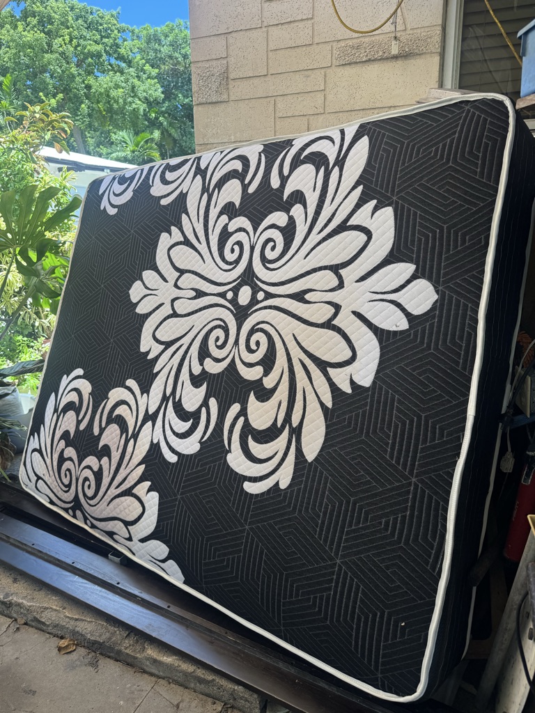 Free bed frame and mattress queen size