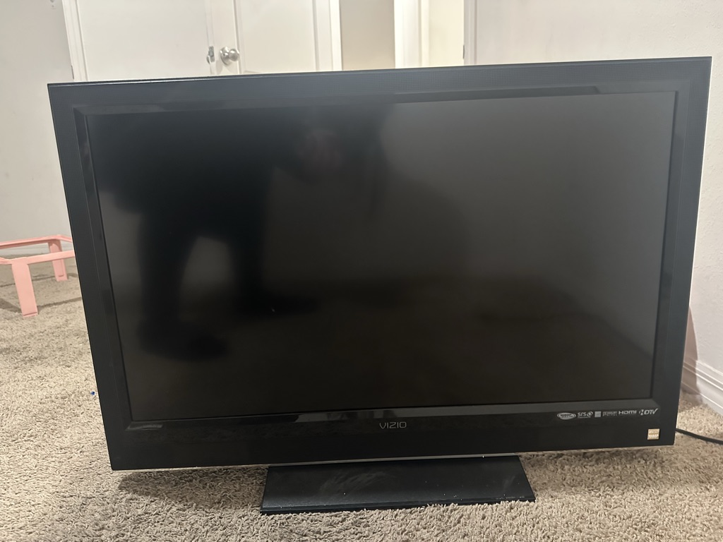 Free 37 in Vizio (Not smart) Tb