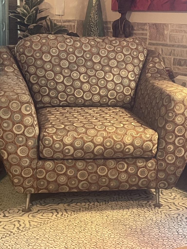 Free living room chair