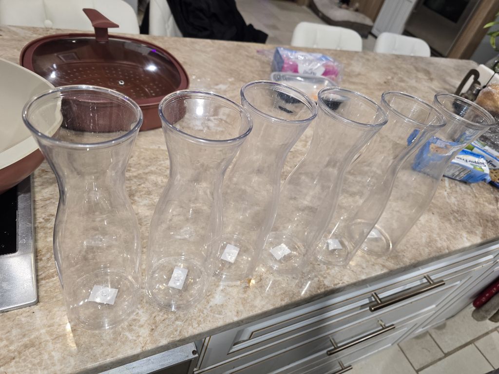 Free Plastic Vases or Drink Containers - 6 matching