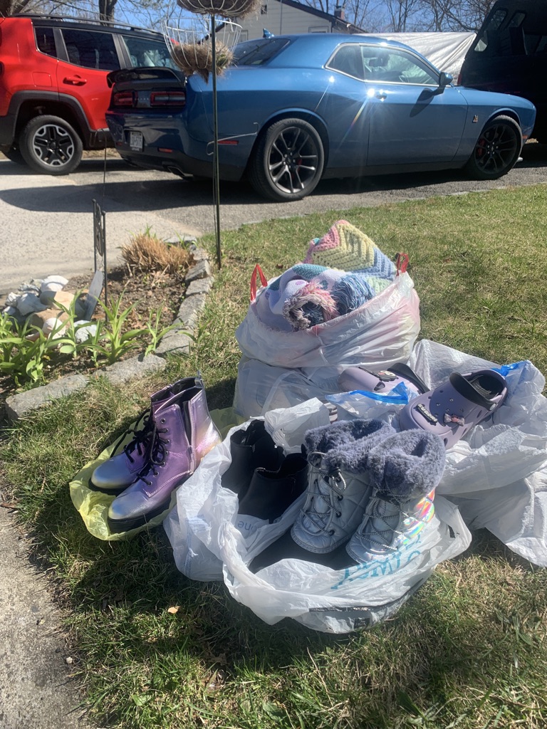 Free Clothing/ shoes