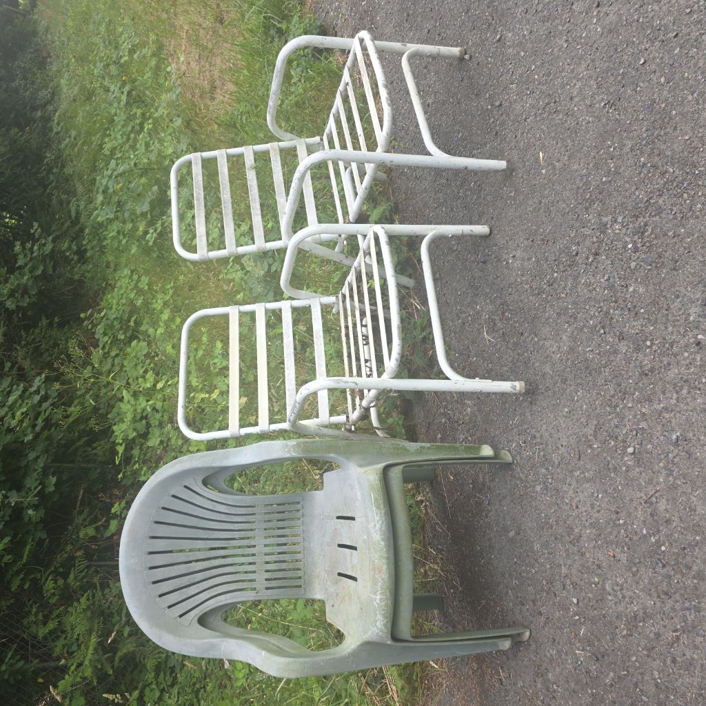 Free Roadside pickup