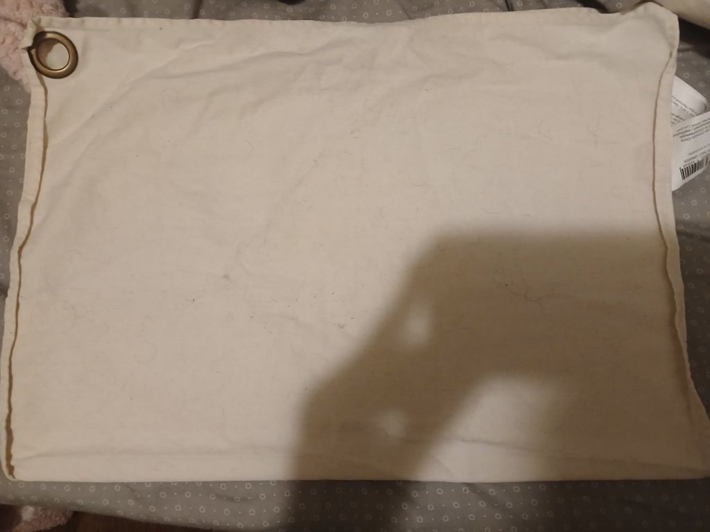 Free Beige piece of fabric with metal ring
