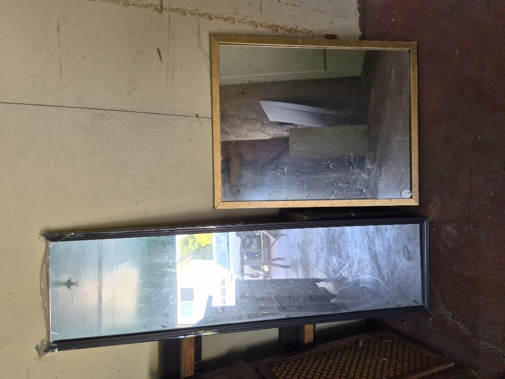 Free 2 mirrors