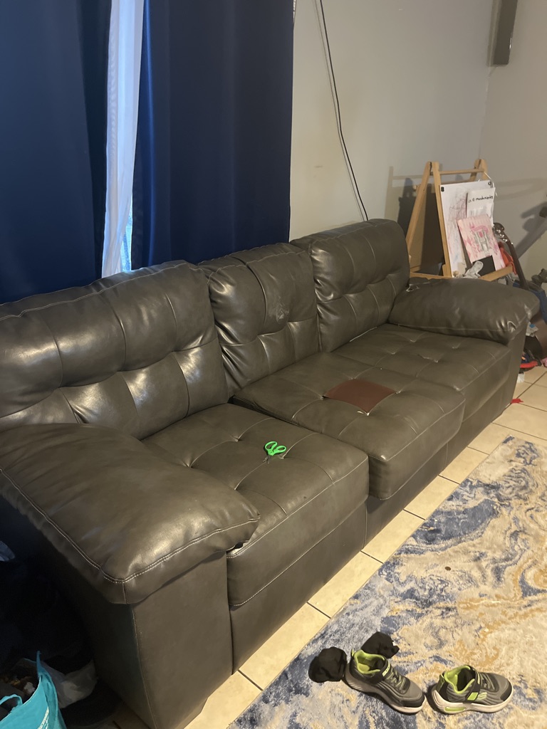 Free Sofa