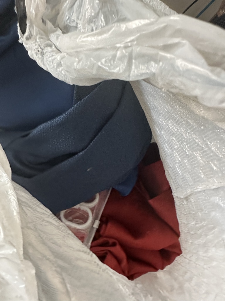 Free curtains