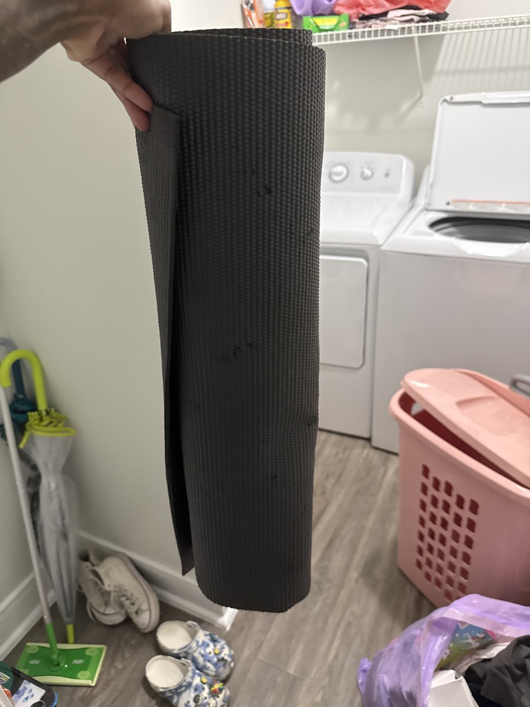 Free Black yoga mat