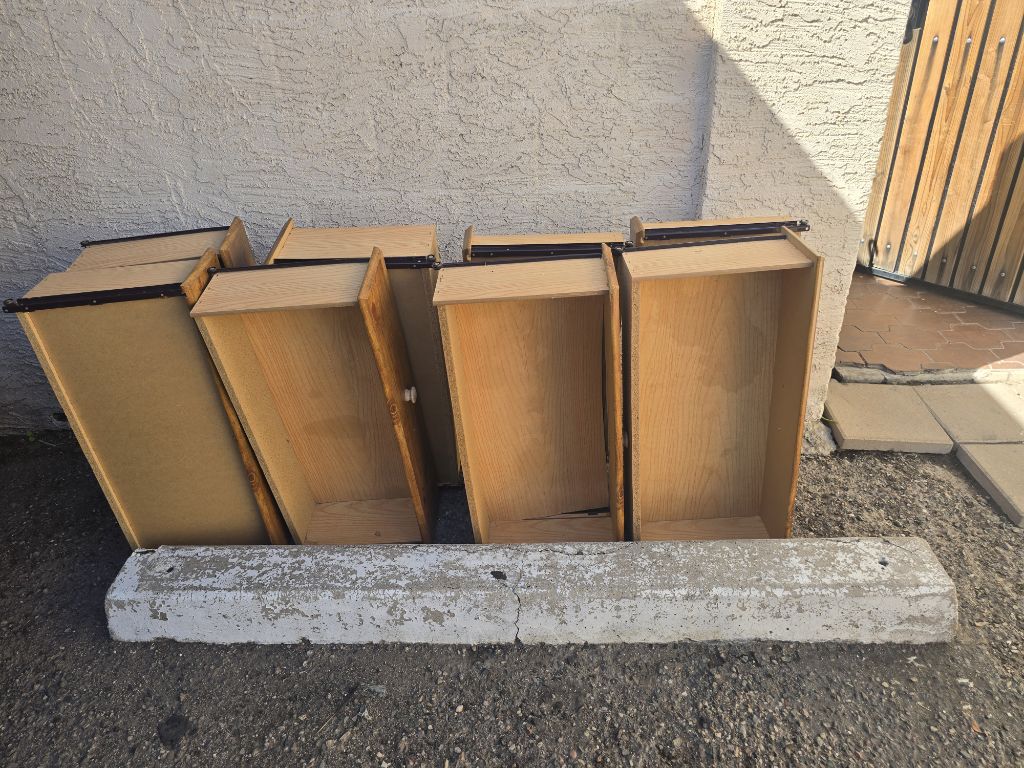 Free Large dresser