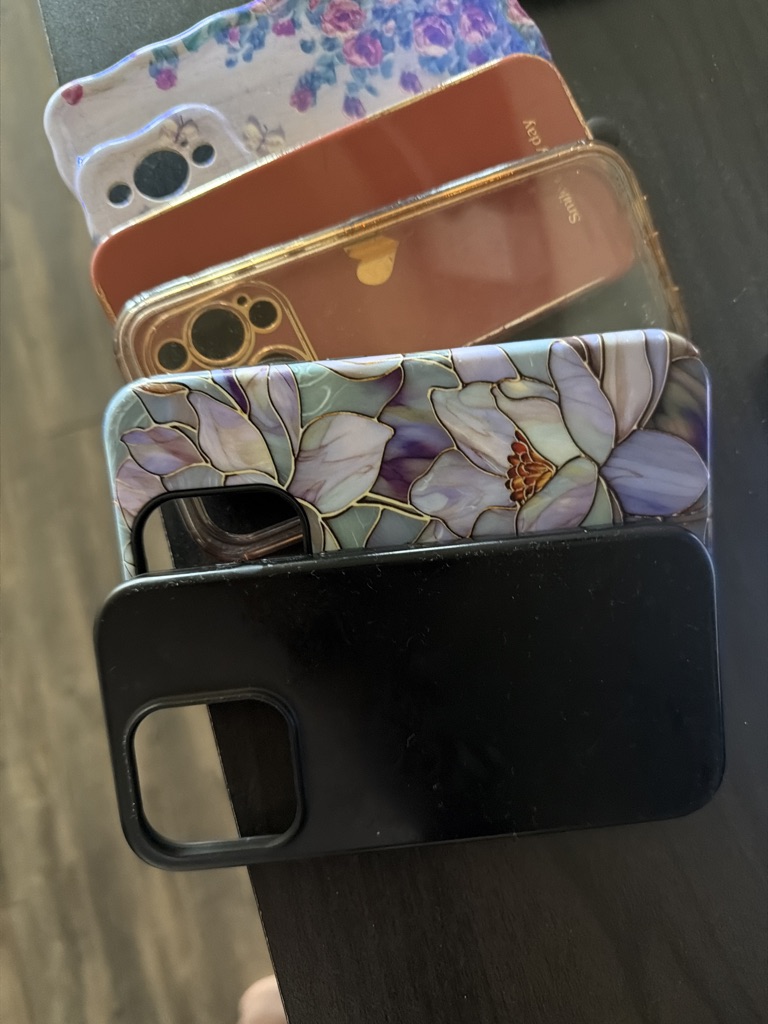 Free iPhone 15 pro cases