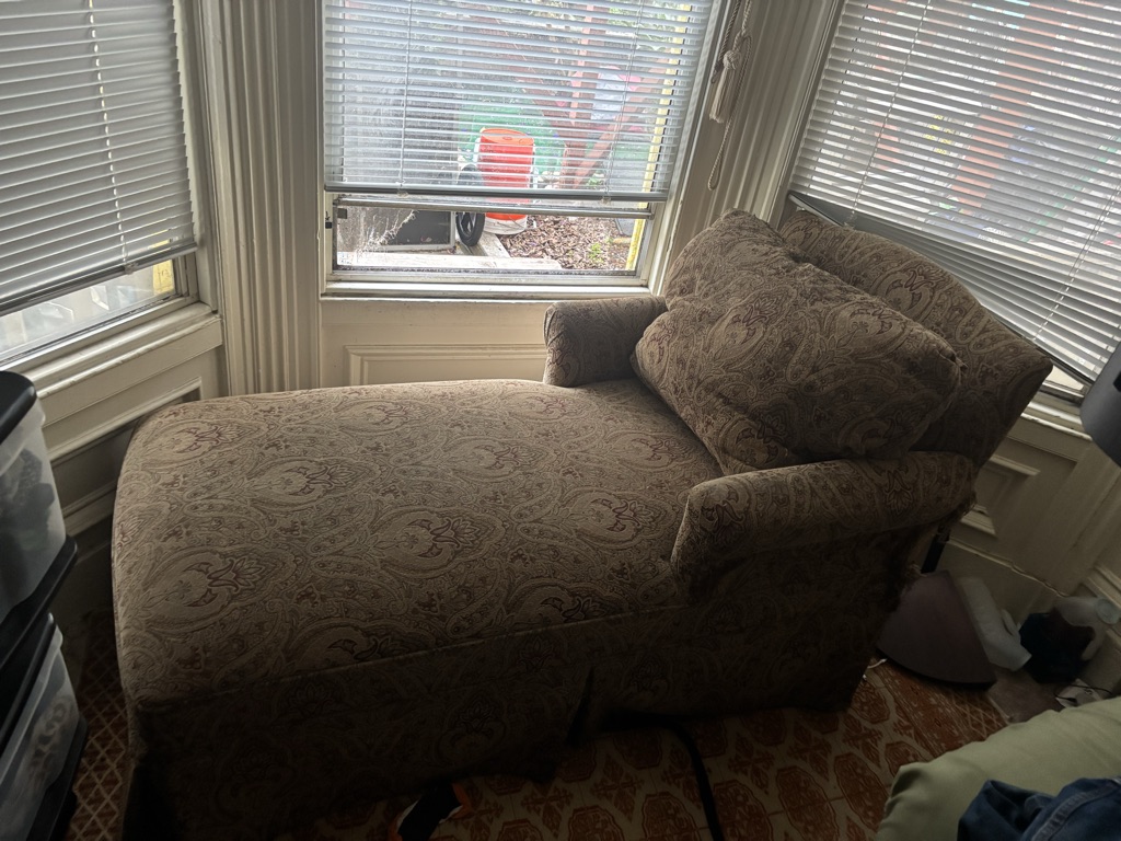 Free Chaise Lounge