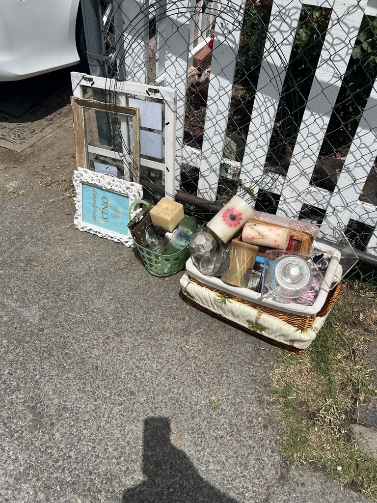 Free home decor