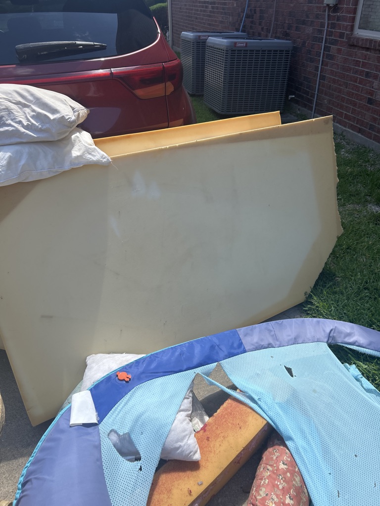 Free Foam thick, two big pieces