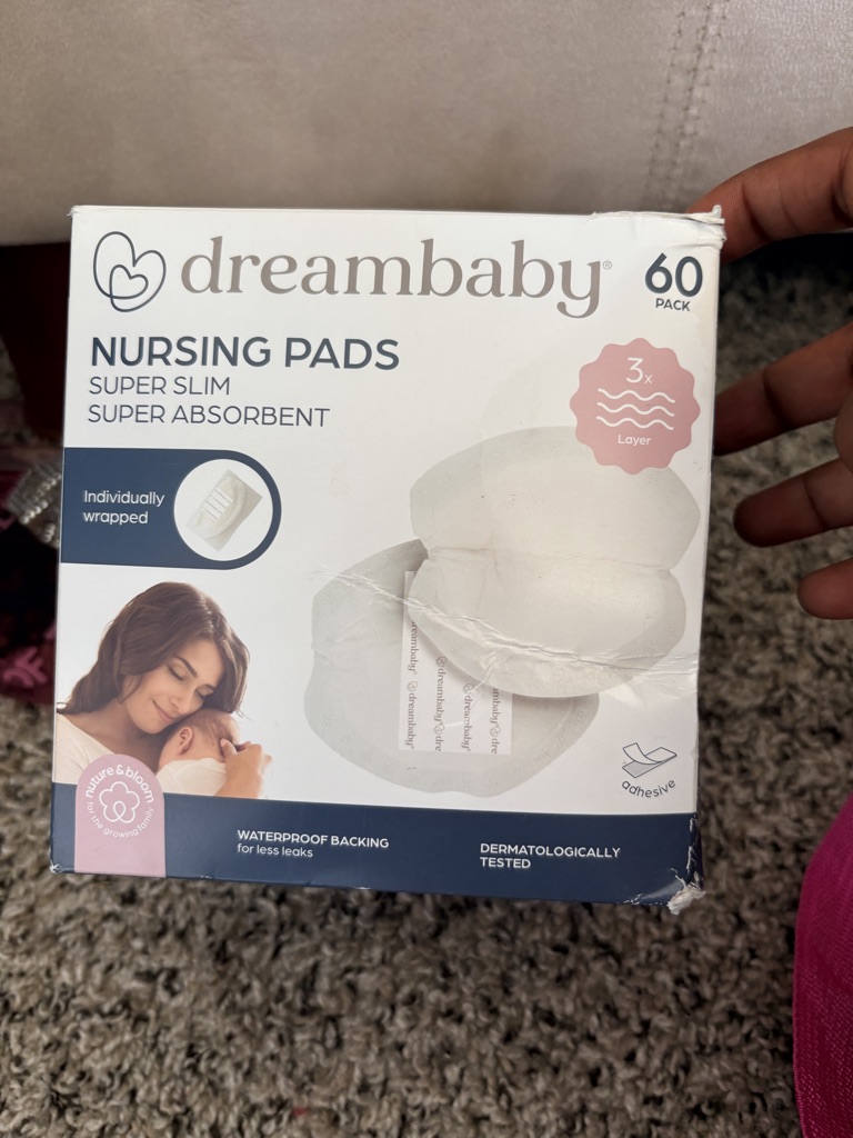 Free Brand new nursing pads