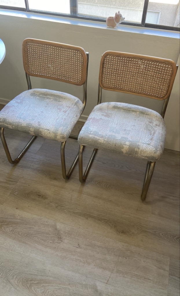 Free vintage chairs